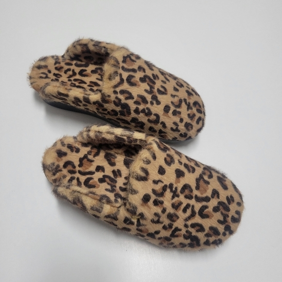 Alegría Cheetah print faux fur slipper Mule clogs. - Picture 10 of 14